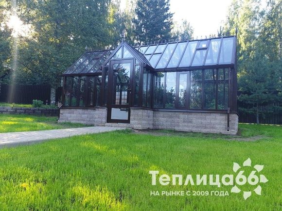 Теплица Salisbury (Солсбери) с тамбуром под стекло (14 м²)